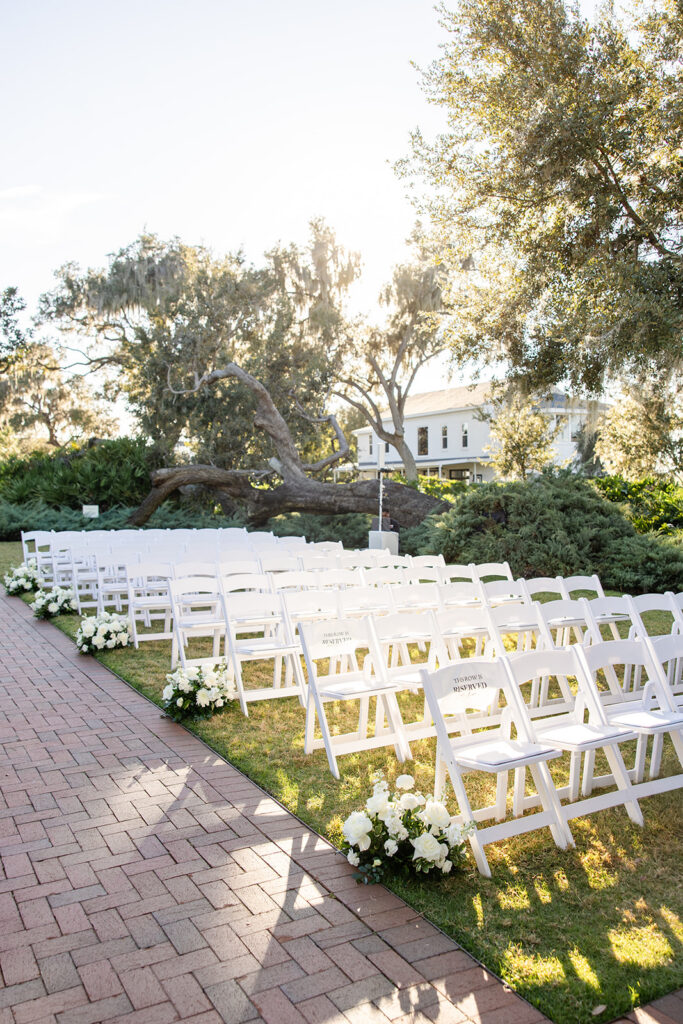 Adams Estate wedding venue in Lake Alfred, Florida, captured by Snapshots by Gabriela