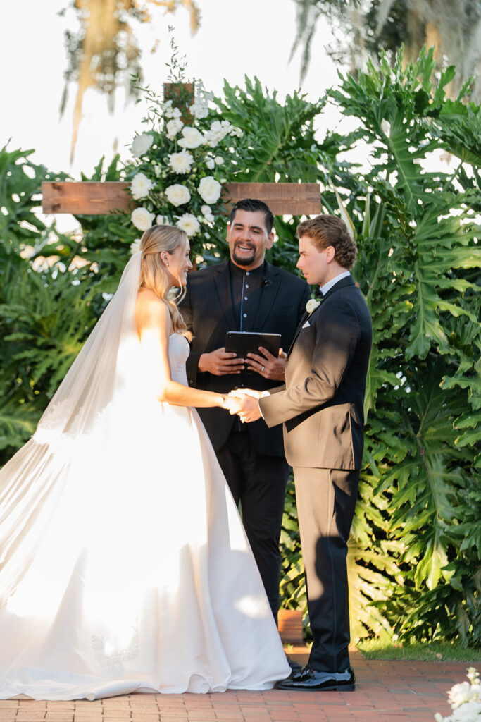 outdoor wedding ceremony at Adams Estate in Lake Alfred, Florida, captured by Snapshots by Gabriela