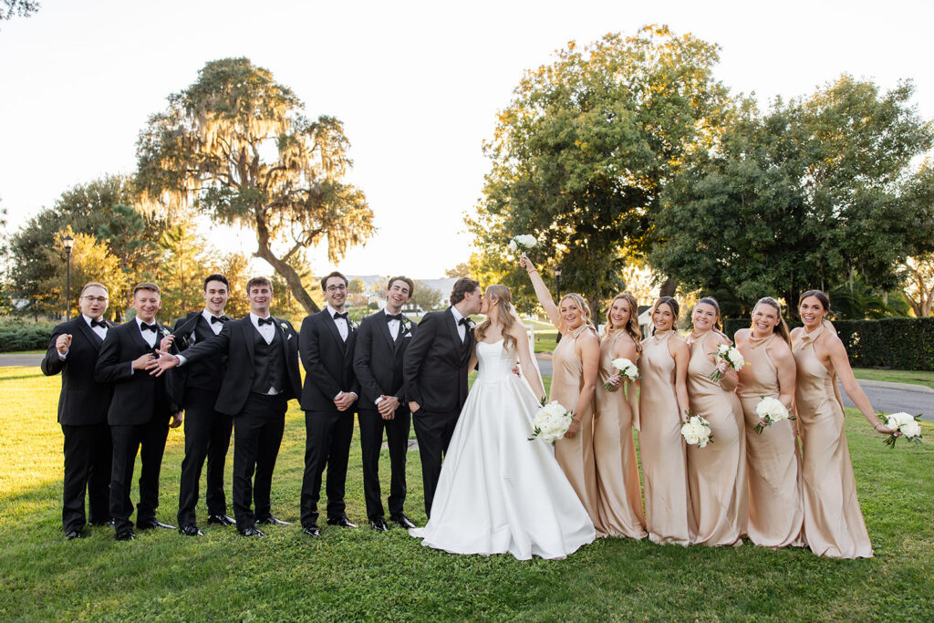 wedding party portrait at an outdoor wedding at Adams Estate in Lake Alfred, Florida, captured by Snapshots by Gabriela