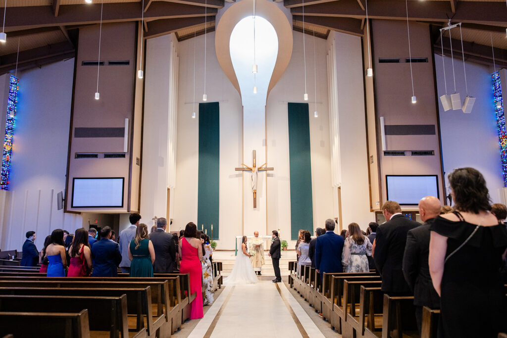 wedding ceremony near historic estate wedding venue Casa Feliz in Winter Park, Florida, photographed by Snapshots by Gabriela