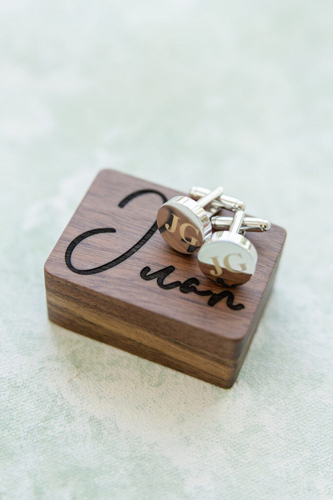 groom details shot with cufflinks