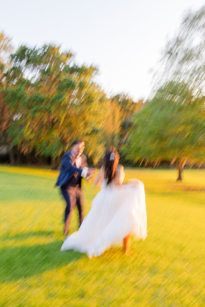 candid golden hour sunset portraits of bride and groom at a spring wedding at Lake Mary Events Center, captured by Snapshots by Gabriela